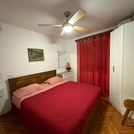 Stone House Dioniz Holiday home Brnistrova